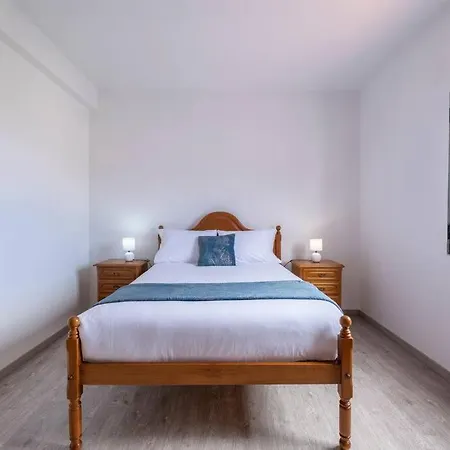 Apartament Alegria's By Galmi Calheta (Madeira)