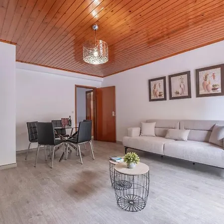 Apartament Alegria's By Galmi *